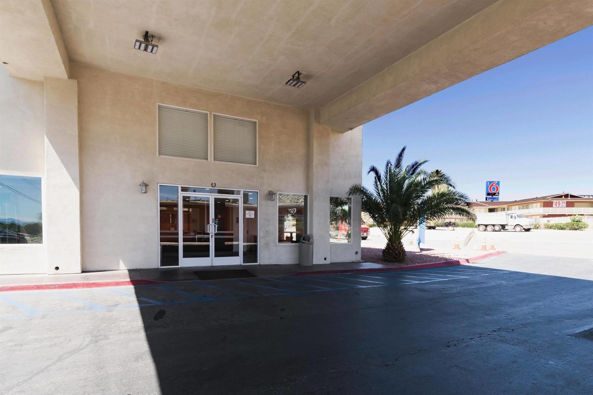 Motel 6 Victorville Exterior foto